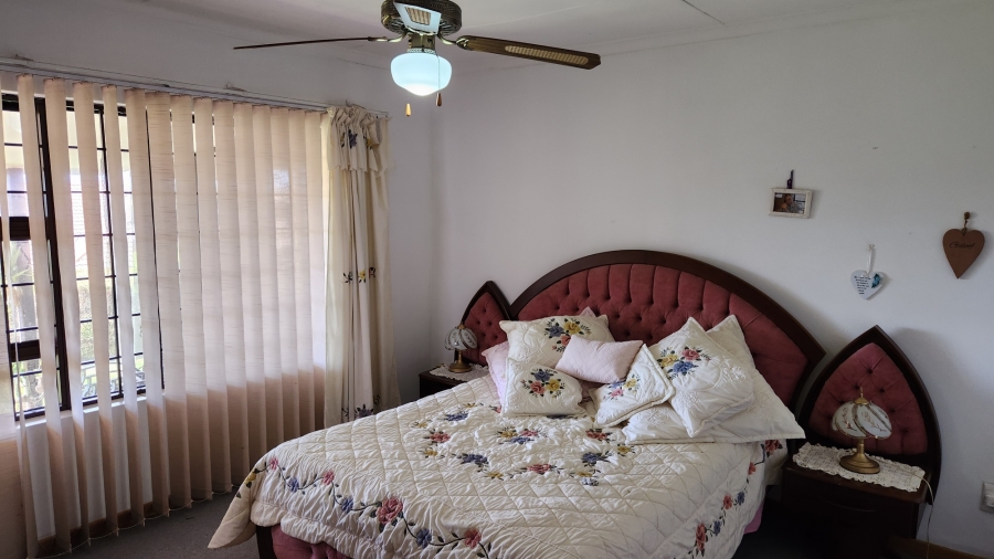 3 Bedroom Property for Sale in Hartenbos Central Western Cape